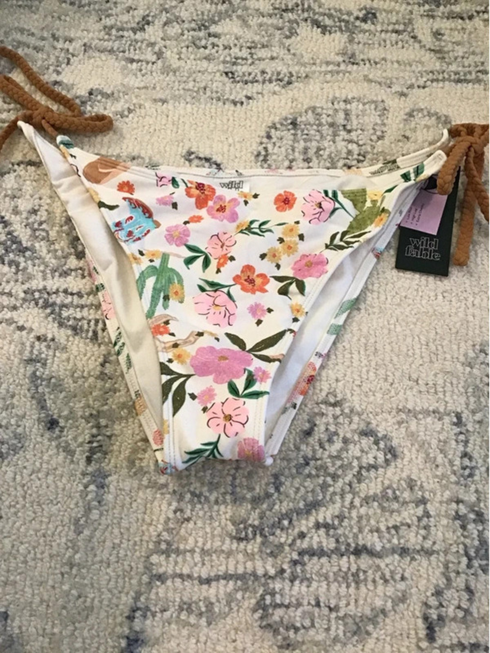 Wild fable bikini bottom, new, large, cute, low rise, high leg
